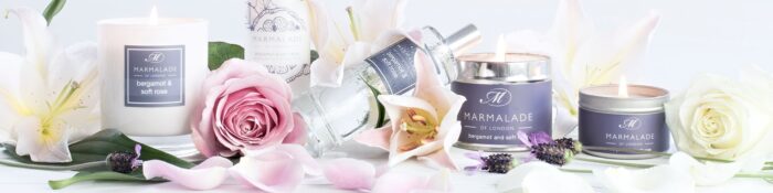 Bergamot and Soft Rose Glass Candle - Image 2